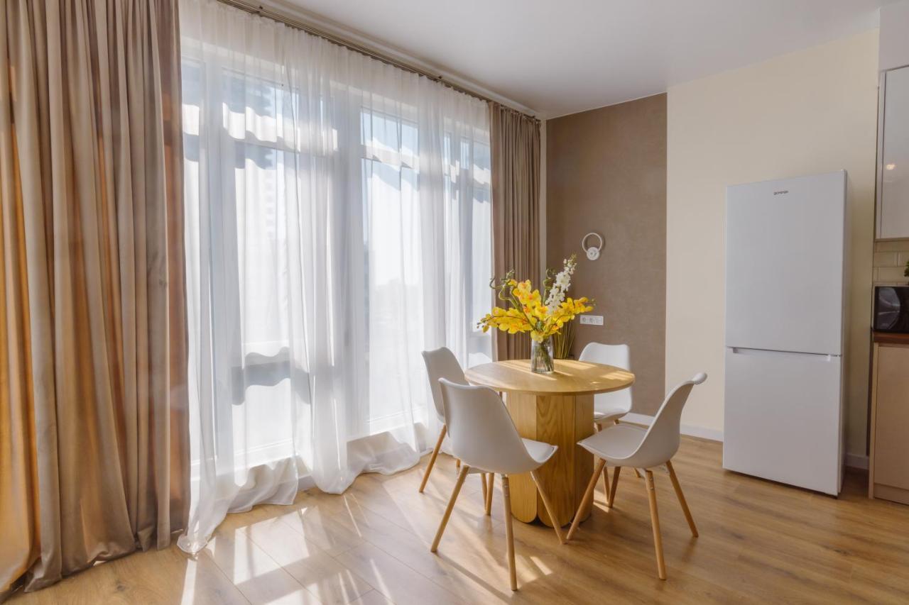 Four Season Apartment Батуми Экстерьер фото